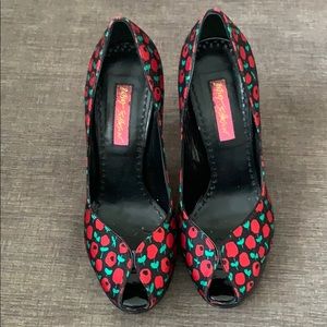 Betsy Johnson heels